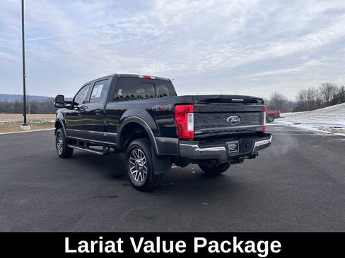 Used 2017 Ford F250 Lariat w/ Lariat Value Package image 6