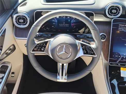 New 2026 Mercedes-Benz GLC 300 image 7