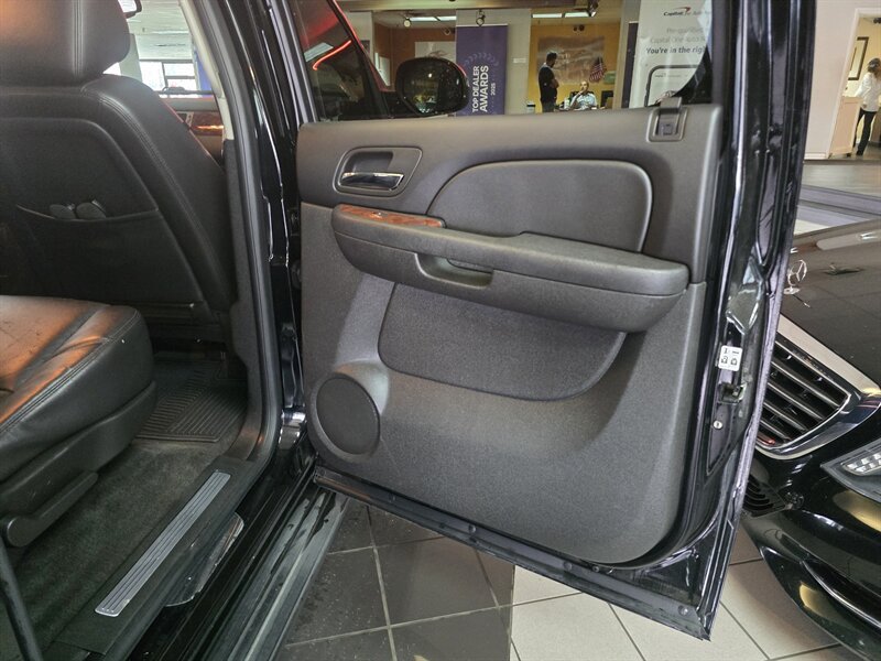 Used 2012 Chevrolet Suburban LTZ AWD/4WD image 17