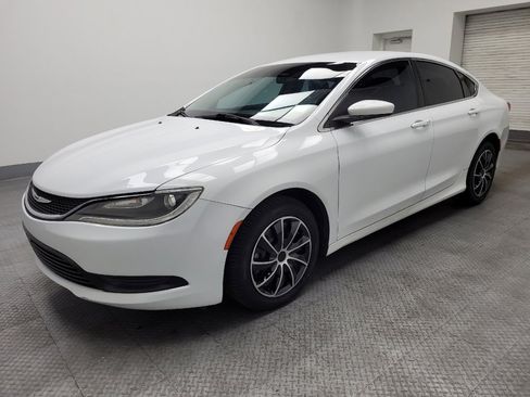 Used 2016 Chrysler 200 LX image 2