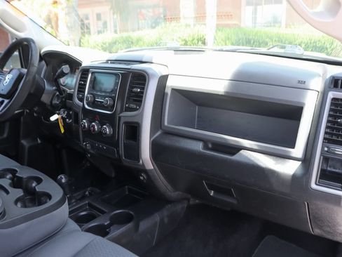 Used 2017 RAM 3500 Tradesman w/ Chrome Appearance Group AWD/4WD image 34