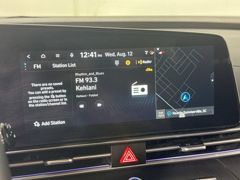 Used 2025 Hyundai Elantra SEL FWD image 28