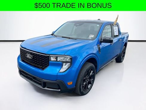 Certified 2025 Ford Maverick XLT w/ XLT Luxury Package AWD/4WD image 3