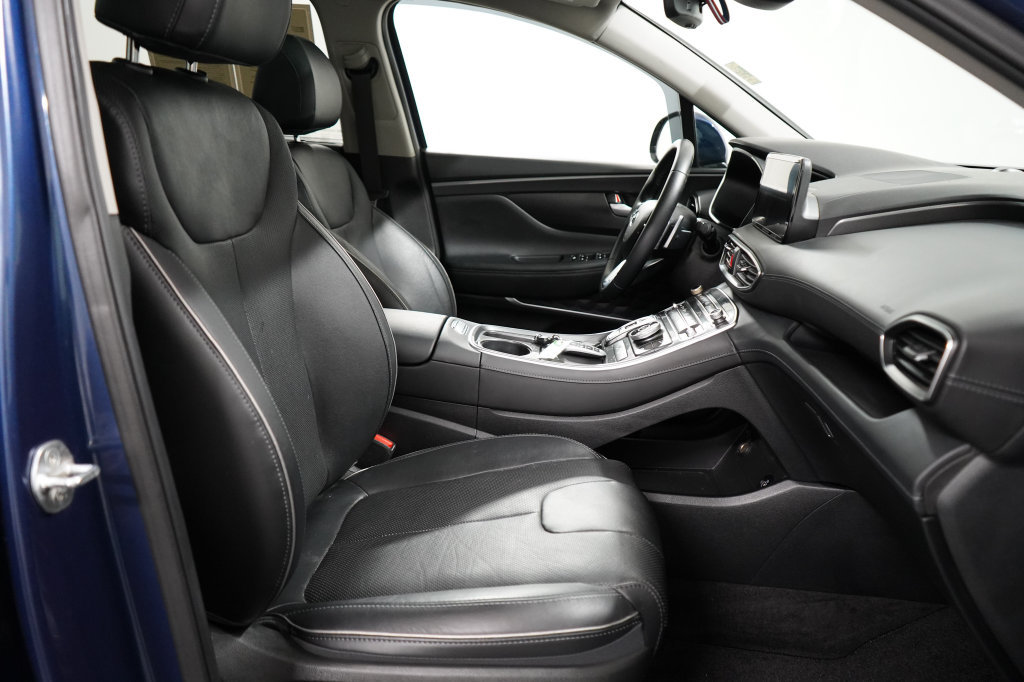 Used 2022 Hyundai Santa Fe SEL w/ Convenience + Premium Package AWD/4WD image 23