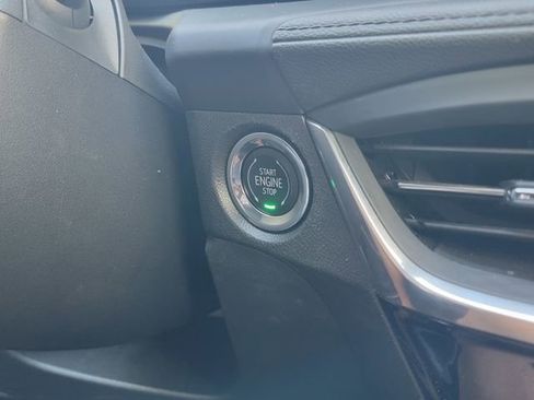 Certified 2024 Buick Encore GX Sport Touring image 33