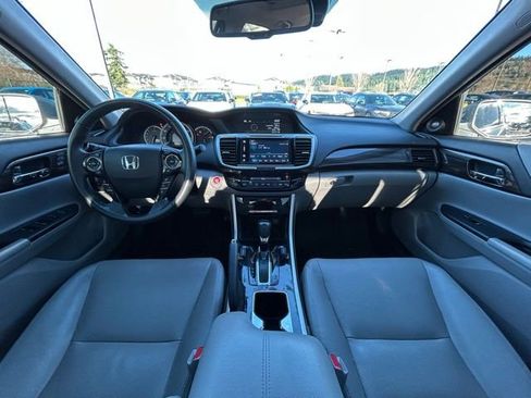 Used 2016 Honda Accord EX-L image 14