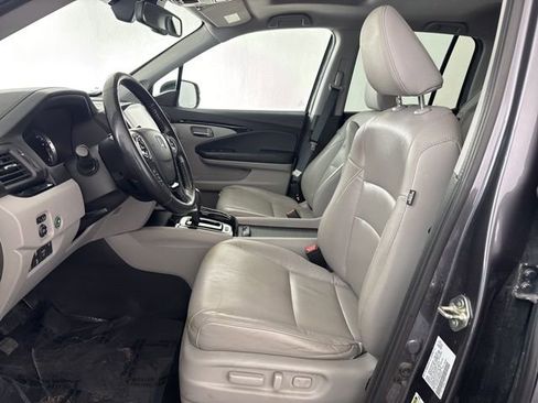 Used 2019 Honda Ridgeline RTL-E image 27