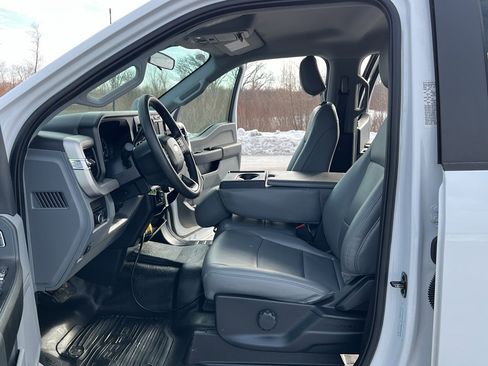 Used 2024 Ford F350 XL w/ Snow Plow Prep Package image 16
