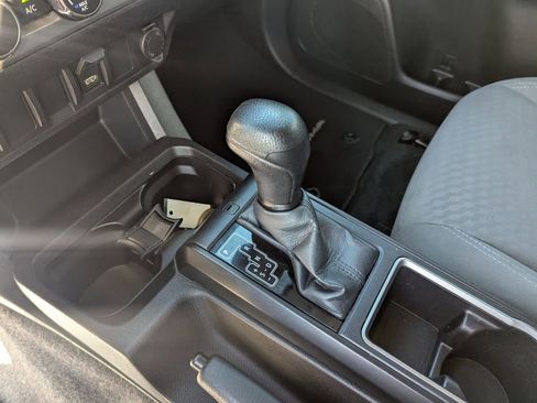 Used 2021 Toyota Tacoma SR image 22