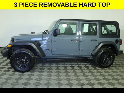 Used 2025 Jeep Wrangler Unlimited Sport AWD/4WD image 6