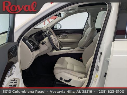 Used 2019 Volvo XC90 T6 Momentum w/ Advanced Package AWD/4WD image 18