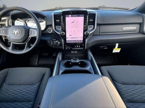 New 2026 RAM 1500 4x4 Crew Cab image 5