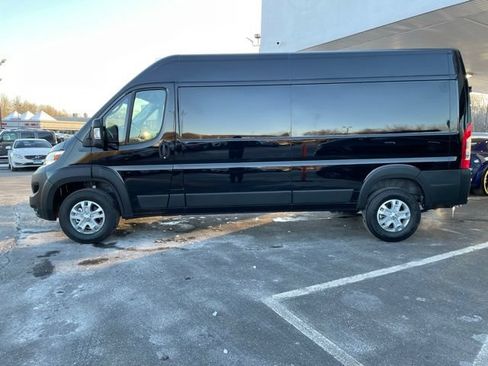 New 2026 RAM ProMaster 2500 w/ Quick Order Package 22G SLT FWD image 8