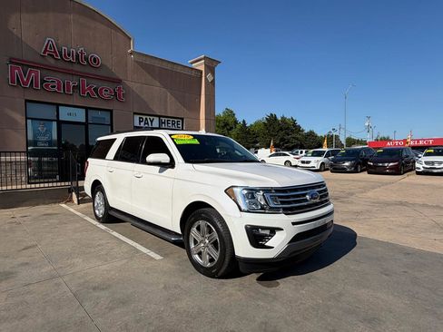 Used 2019 Ford Expedition Max XLT w/ Equipment Group 202A RWD image 3