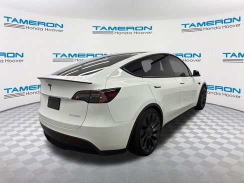 Used 2023 Tesla Model Y Long Range image 5