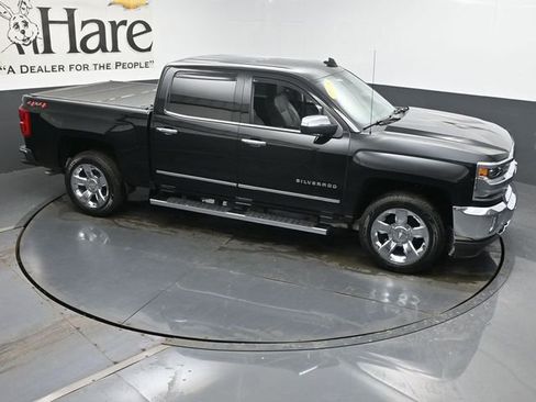 Used 2018 Chevrolet Silverado 1500 LTZ w/ Sport Package image 37