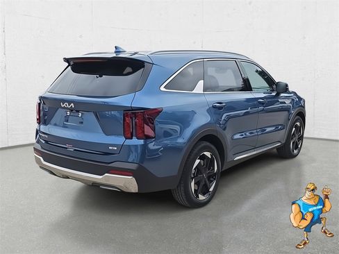 Used 2025 Kia Sorento EX image 5