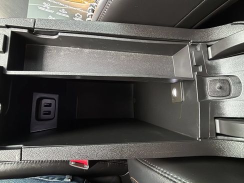 Used 2019 Chevrolet Equinox Premier AWD/4WD image 37