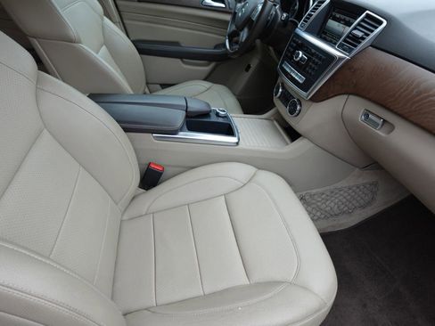 Used 2013 Mercedes-Benz ML 350 ML350 4MATIC image 9