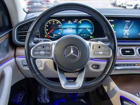Used 2022 Mercedes-Benz GLS 450 4MATIC image 14