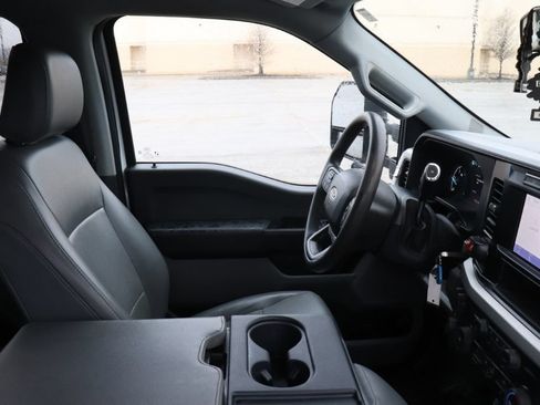 Used 2024 Ford F550 4x4 Crew Cab Super Duty image 14