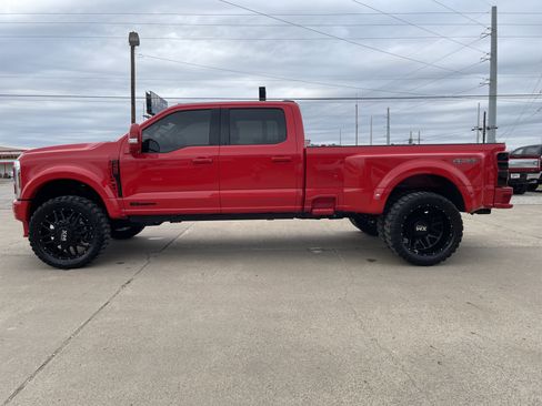 Used 2026 Ford F450 Lariat image 7