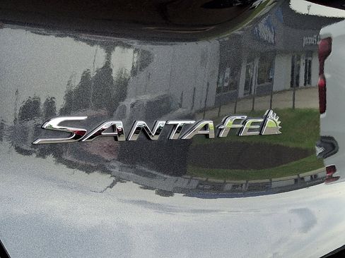 Used 2022 Hyundai Santa Fe SEL w/ Convenience + Premium Package AWD/4WD image 32