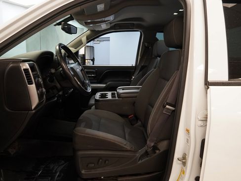 Used 2015 Chevrolet Silverado 1500 LT w/ All Star Edition image 5