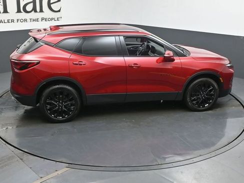 Used 2024 Chevrolet Blazer LT w/ LPO, Black Grille Bar Package FWD image 39