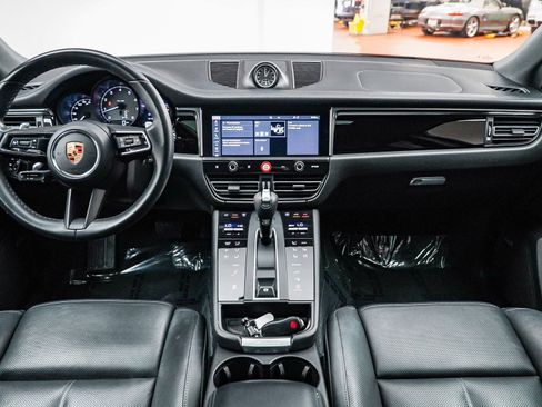 Used 2022 Porsche Macan S image 17