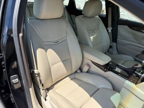 Used 2014 Cadillac XTS Premium FWD image 20