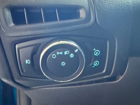 Used 2012 Ford Focus SEL image 11