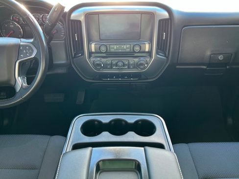 Used 2018 Chevrolet Silverado 1500 LT w/ All Star Edition image 13