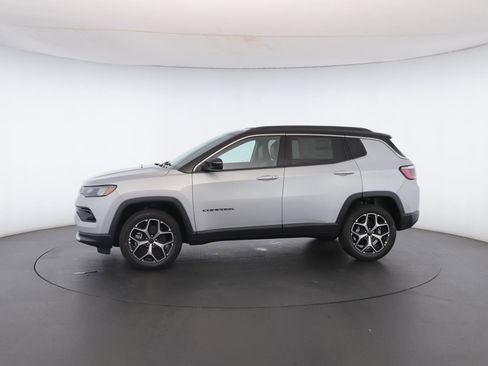 New 2026 Jeep Compass Limited image 39