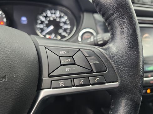 Certified 2020 Nissan Rogue Sport SV w/ All-Weather Package image 17