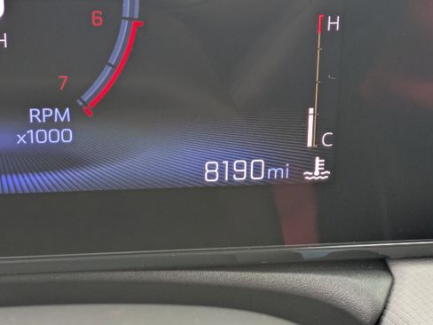 Used 2024 Chevrolet TrailBlazer LT w/ Driver Confidence Package image 30