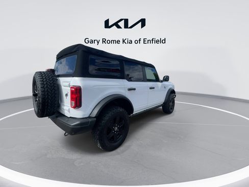 Used 2021 Ford Bronco Black Diamond image 8