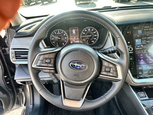 Used 2022 Subaru Outback Limited image 18