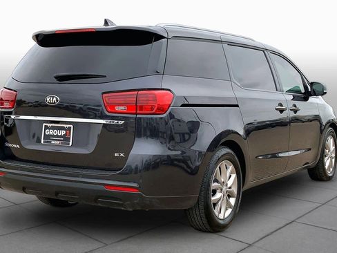 Used 2021 Kia Sedona EX FWD image 13
