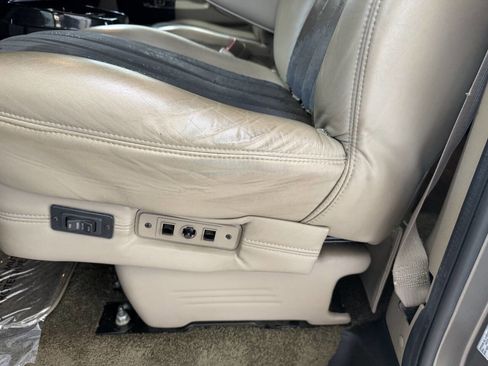 Used 2014 Chevrolet Express 1500 RWD image 20