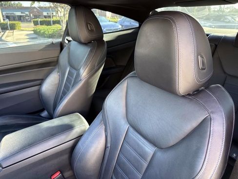 Used 2023 BMW 430i Coupe w/ M Sport Package image 15
