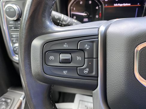 Used 2022 GMC Sierra 2500 Denali w/ Denali Ultimate Package AWD/4WD image 21