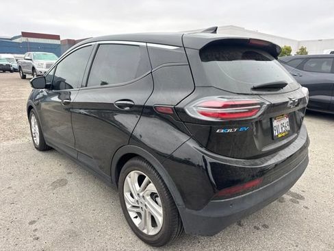 Used 2023 Chevrolet Bolt LT w/ Driver Confidence Package FWD image 7
