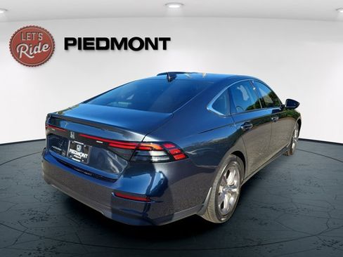 Used 2024 Honda Accord EX image 5