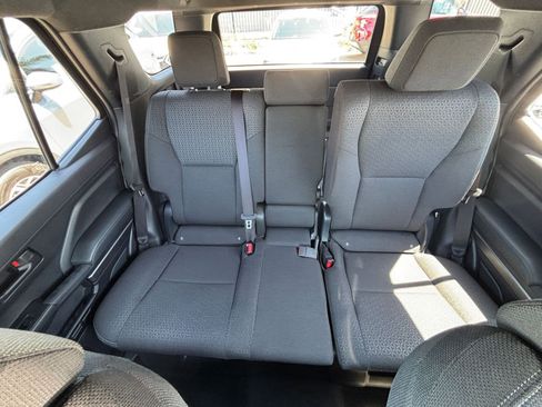 Used 2025 Toyota 4Runner SR5 RWD image 37