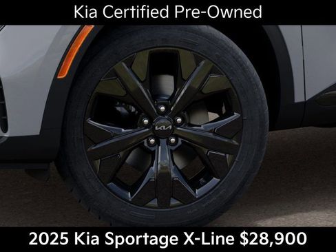 Certified 2025 Kia Sportage X-Line w/ Premium Package AWD/4WD image 10