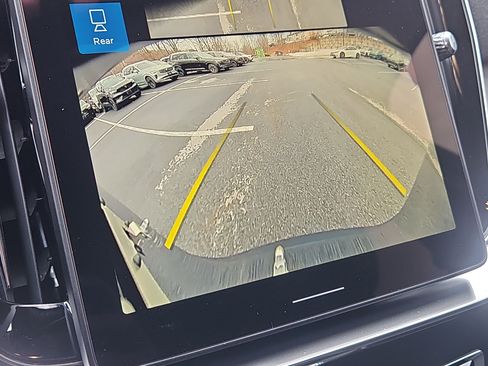 New 2026 Volvo XC90 B6 Ultra w/ Protection Package Premier image 7