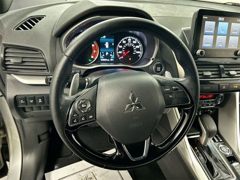 Used 2022 Mitsubishi Eclipse Cross SEL image 4