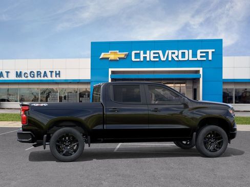 New 2026 Chevrolet Silverado 1500 Custom w/ LPO, Dark Essentials Package AWD/4WD image 6