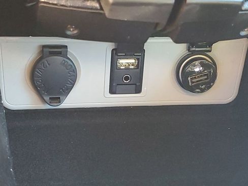 Used 2015 Toyota Avalon XLE image 31